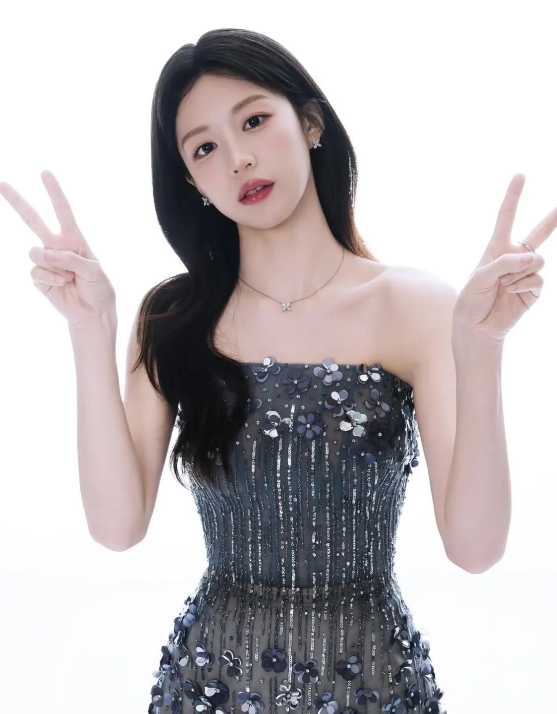 Recent activity shot of Go Younjung