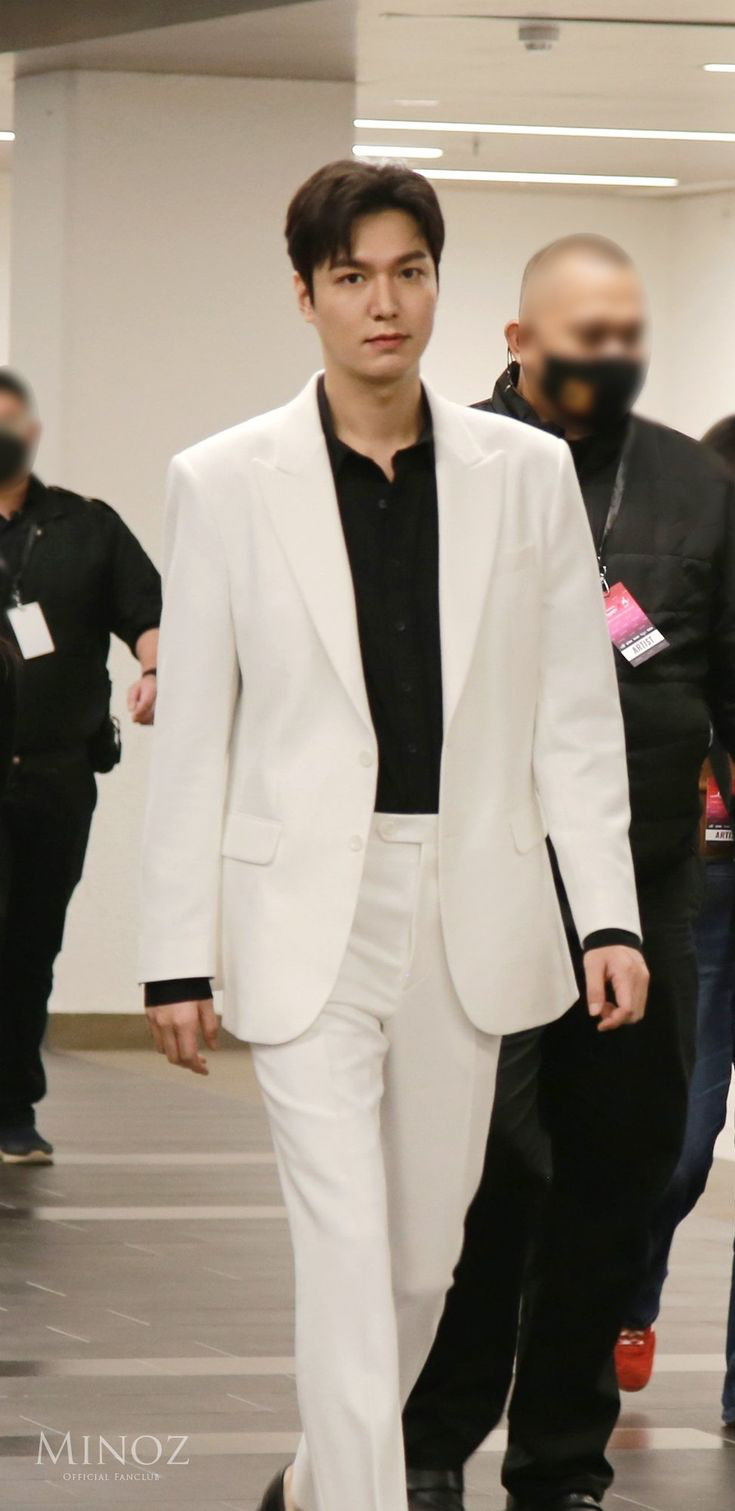 Recent activity shot of Lee Minho