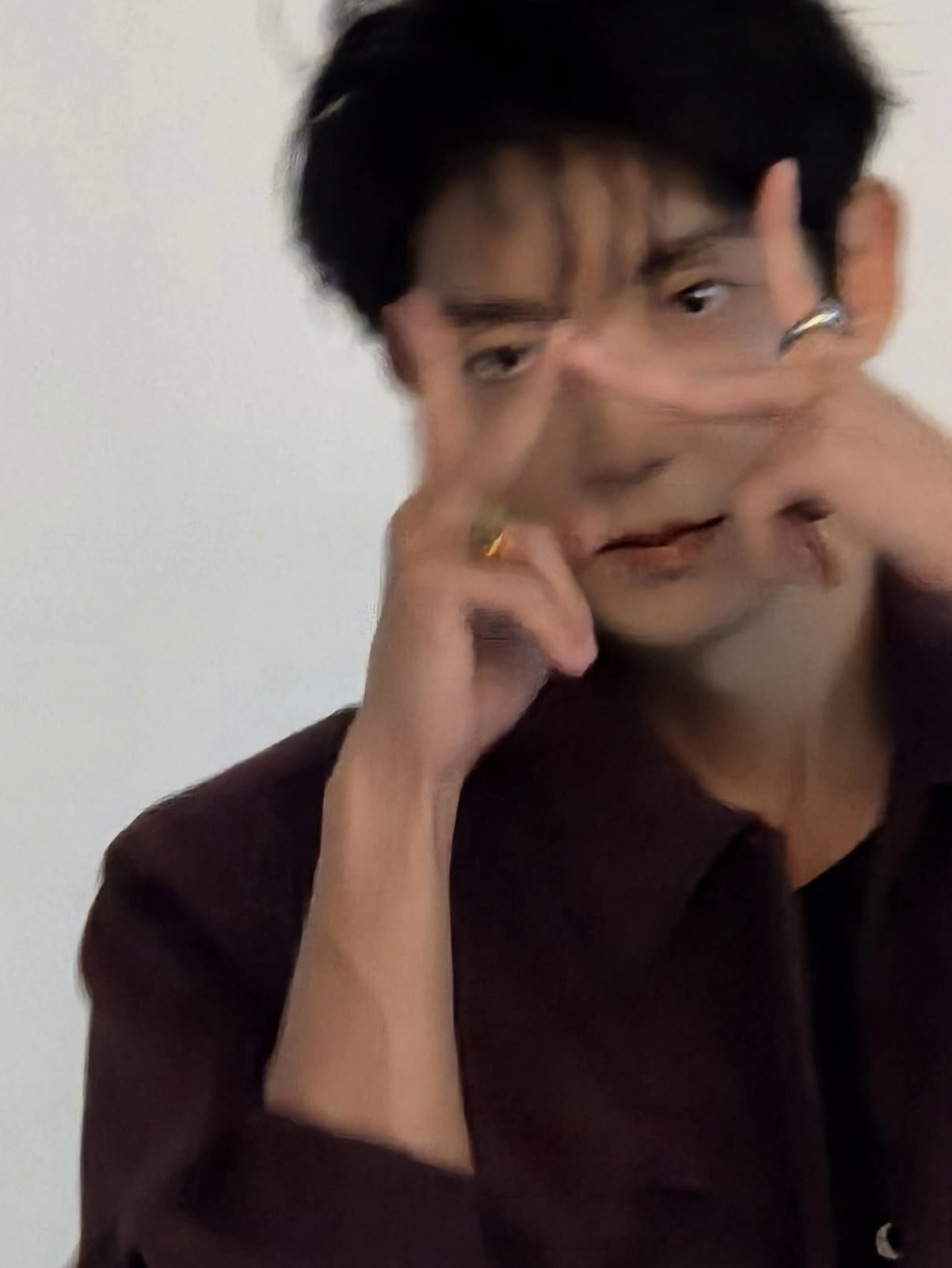 Behind-the-scenes cut of Lee Joongi