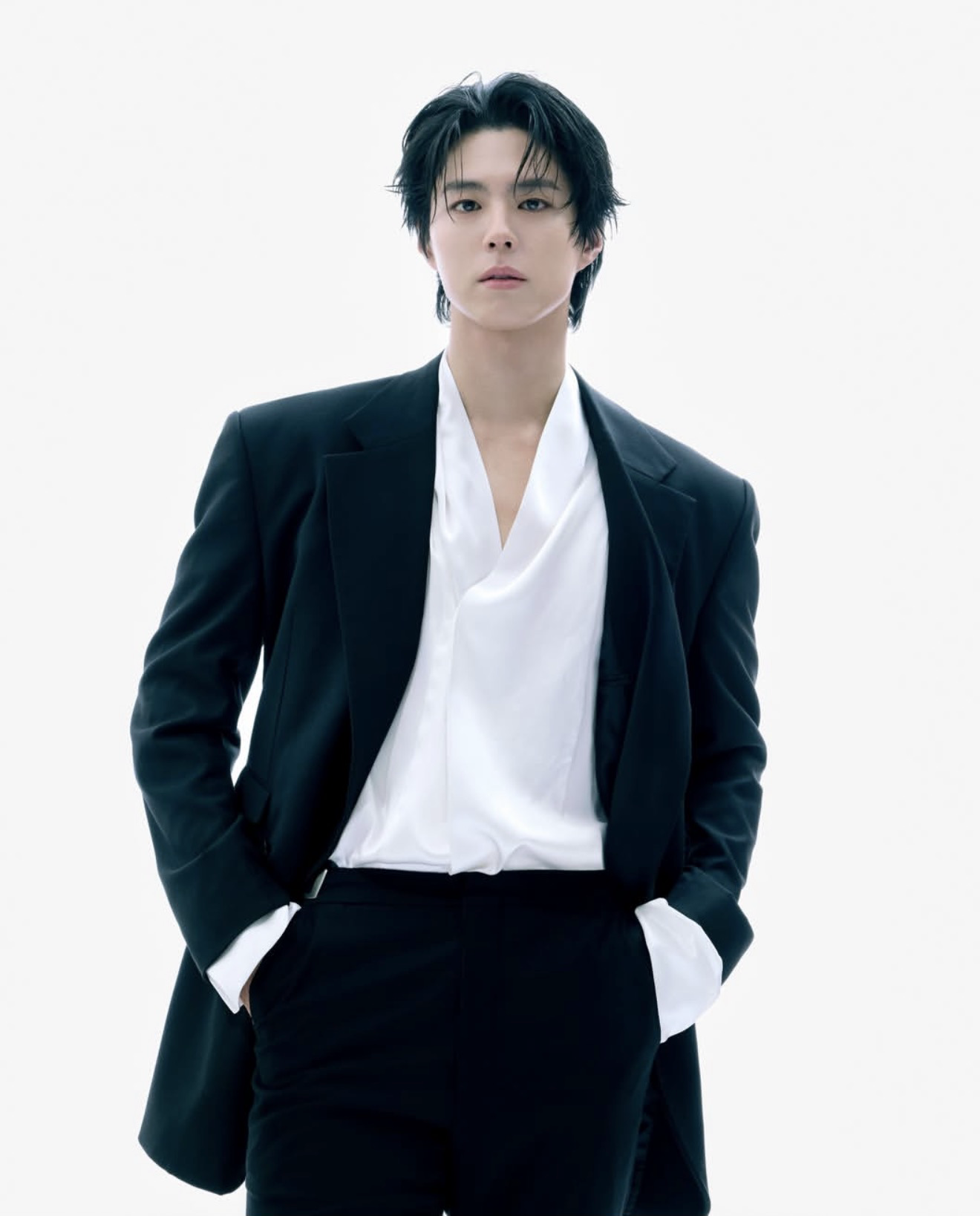 Behind-the-scenes cut of Park Bogum