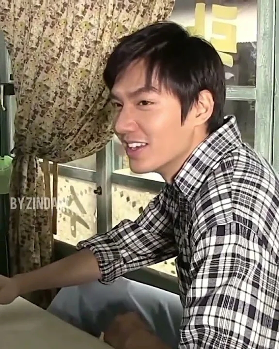 A moment captured by a fan of Lee Minho