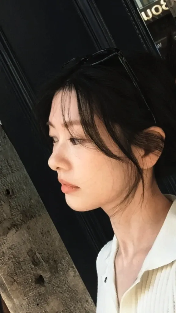 Recent activity shot of Jung Somin
