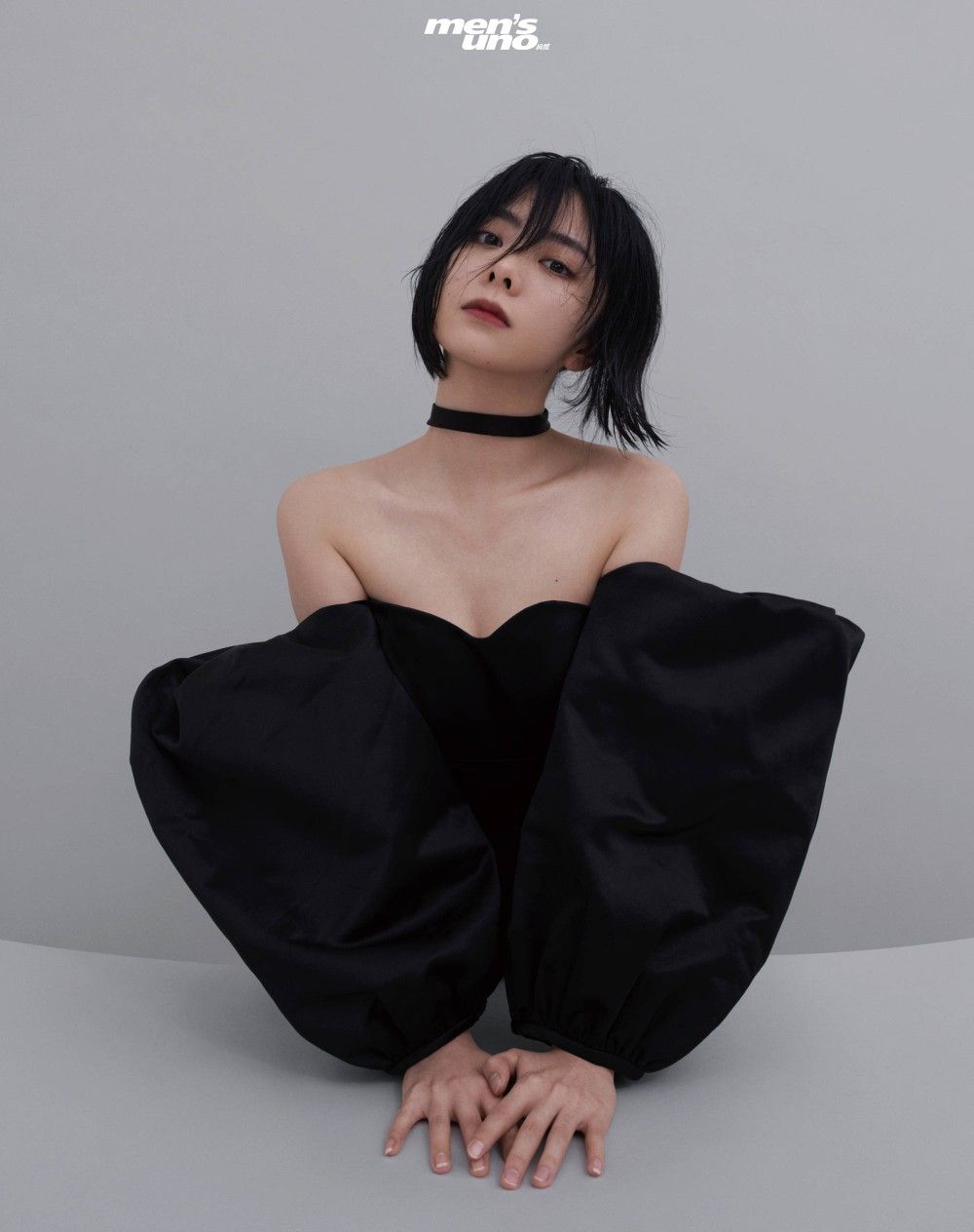 Behind-the-scenes cut of Tan Song Yun