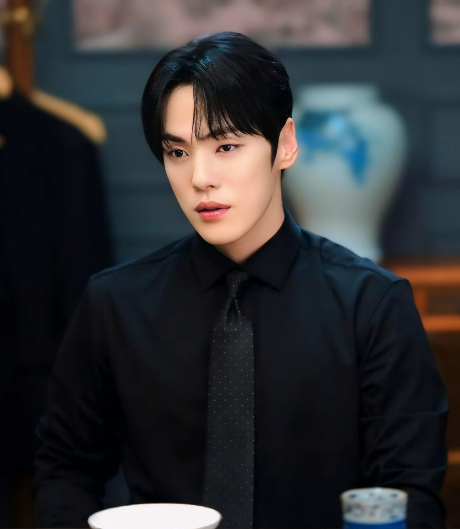 김정현의 비하인드 컷