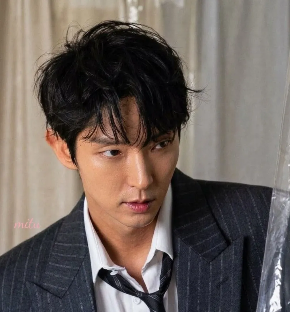 이준기 최근 활동샷