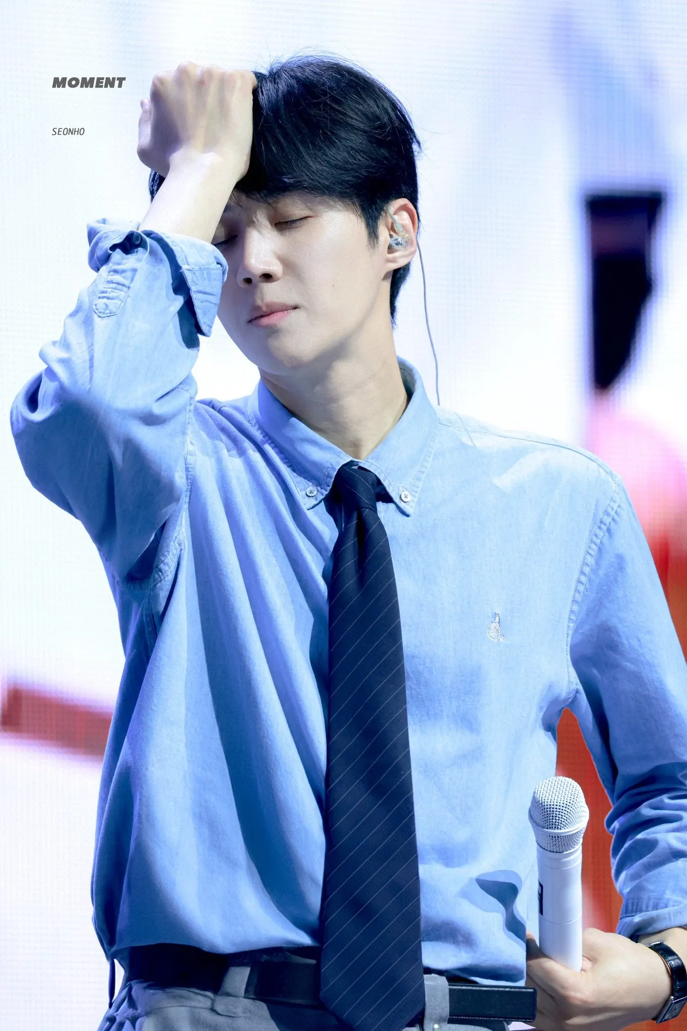 Behind-the-scenes cut of Kim Seonho