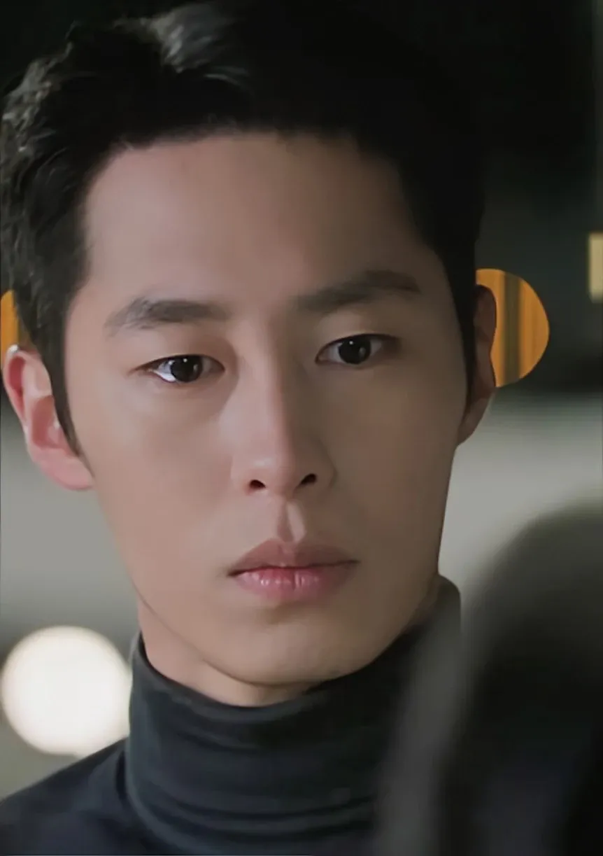 Behind-the-scenes cut of Lee Jaewook