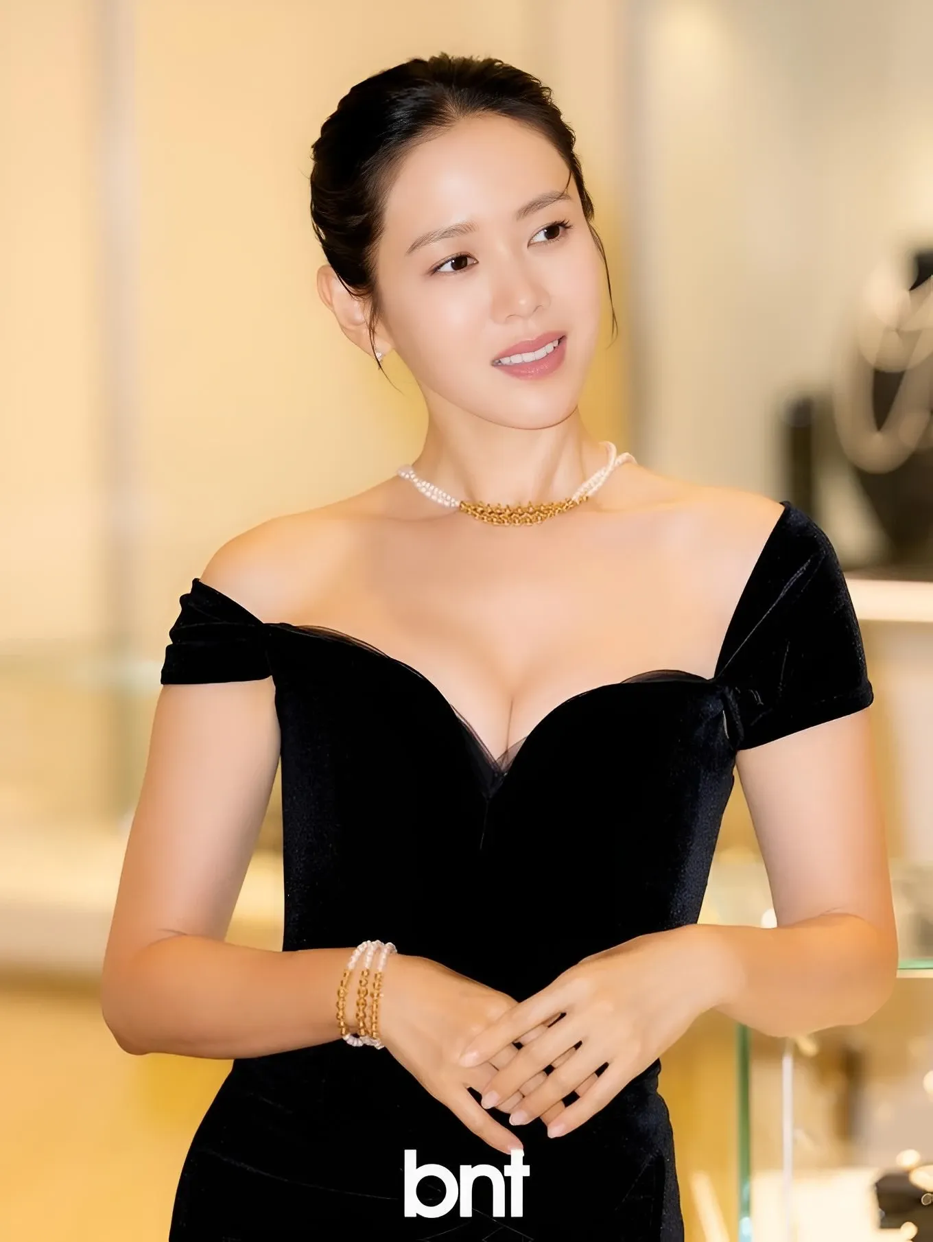 Foto terbaru dari Son Yejin