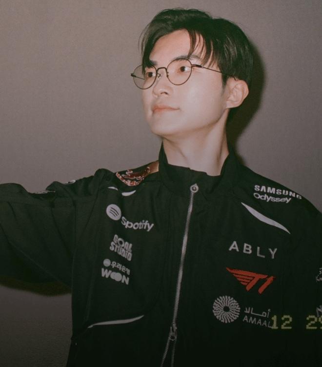 Faker的最新照片