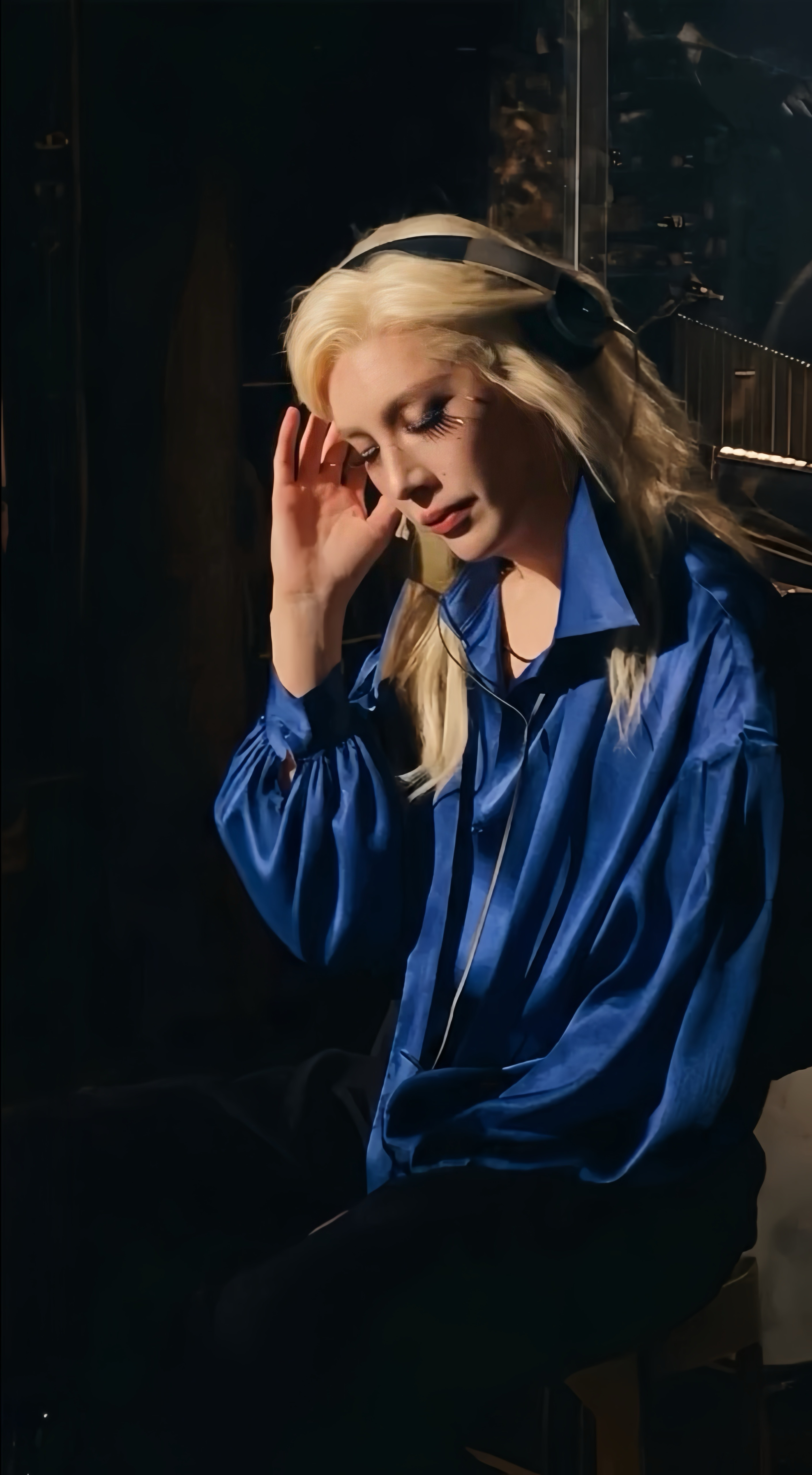 Behind-the-scenes cut of No Minwoo