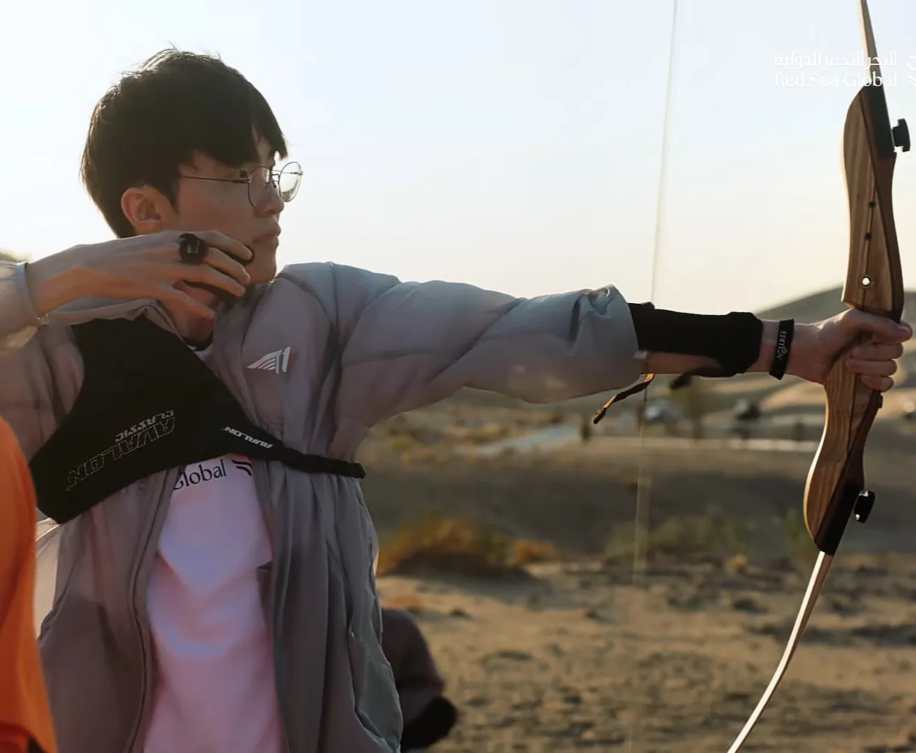 Behind-the-scenes cut of Faker