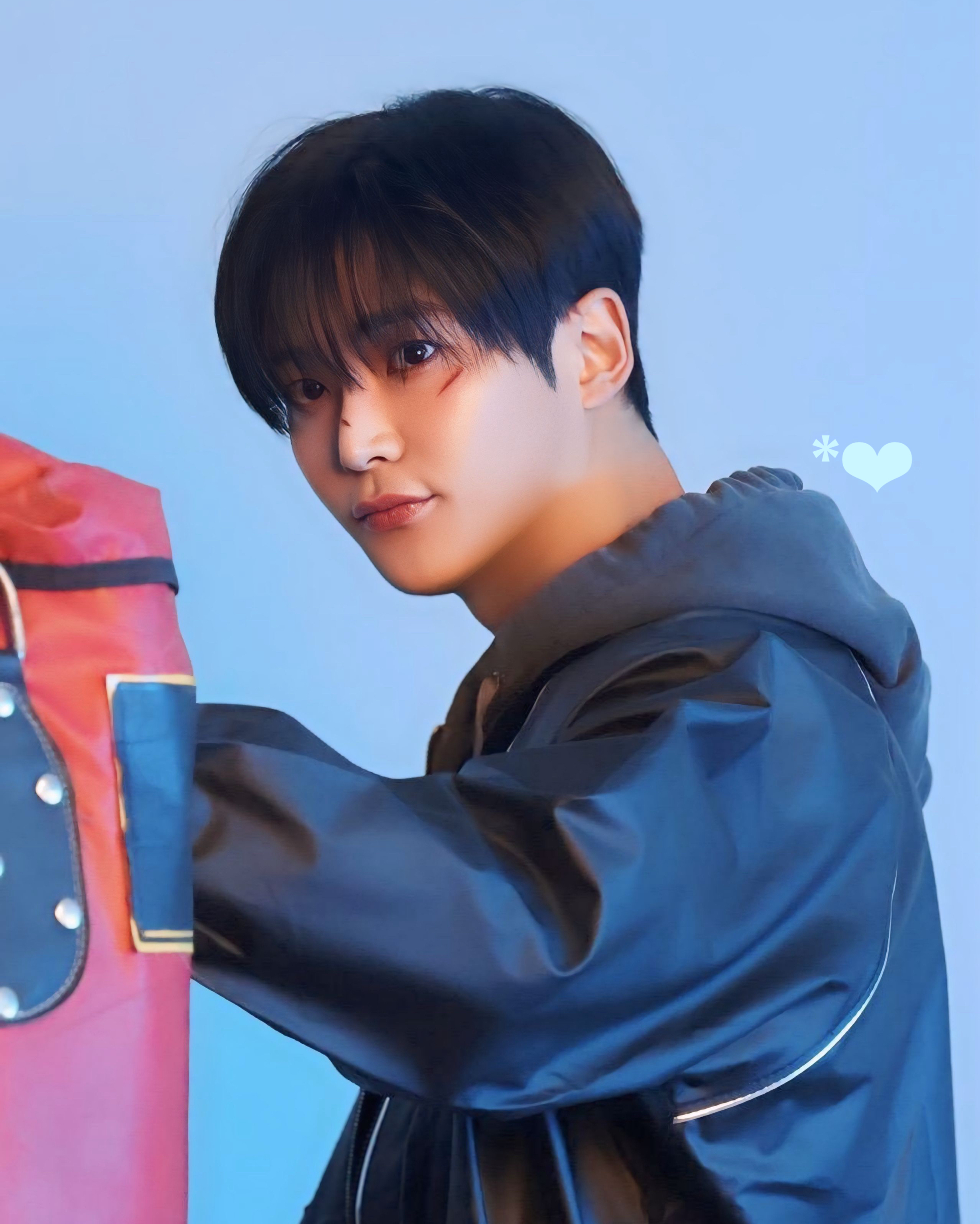 Cuplikan di balik layar dari Rowoon