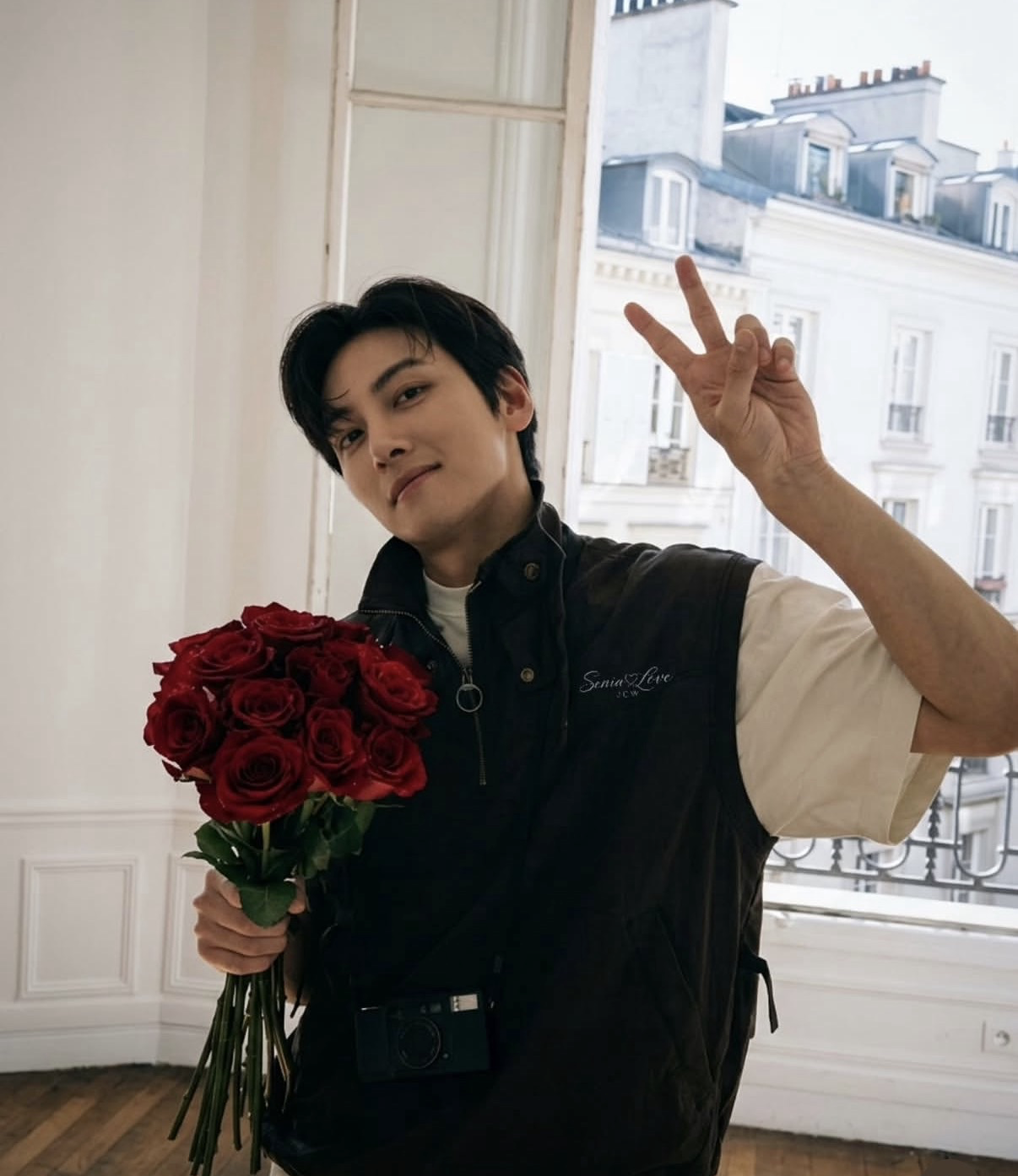 粉丝拍下的池昌旭瞬间