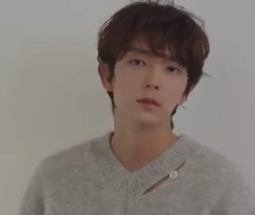 A moment captured by a fan of Lee Joongi