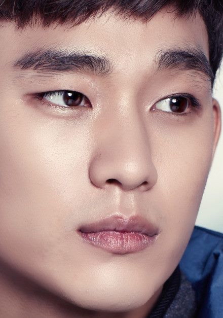 金秀賢的幕後花絮