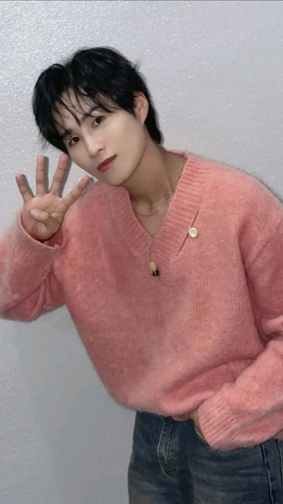 김희재 최근 활동샷