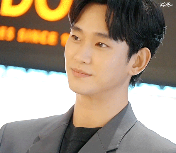 Latest photo of Kim Soohyun