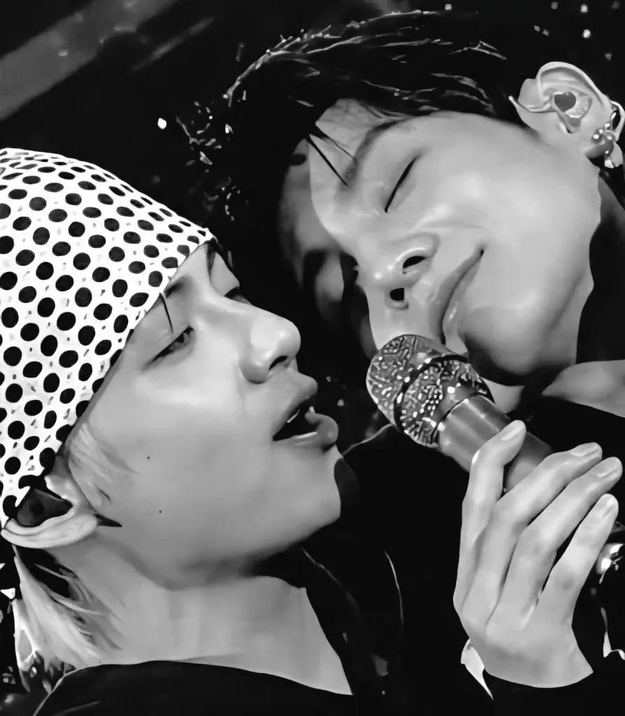 Recent activity shot of Kim Taehyung (V)