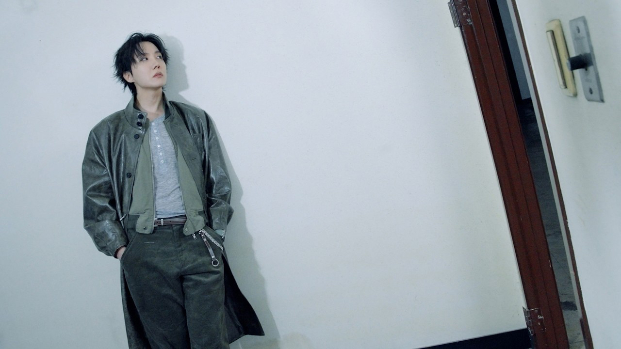 Latest photo of Kim Taehyung (V)