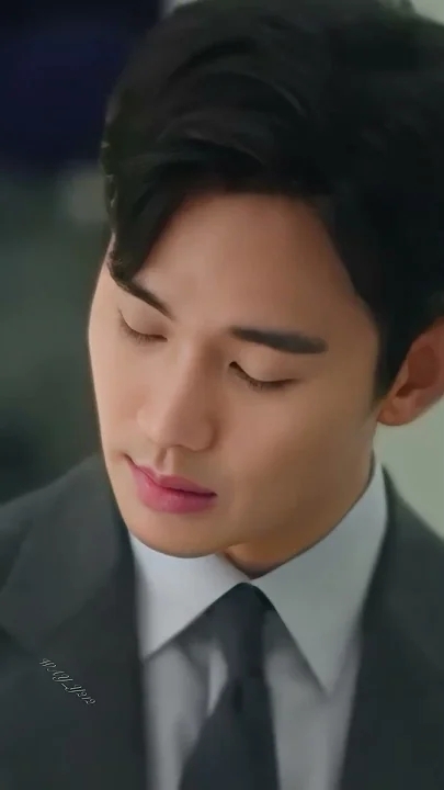 キム・スヒョンのビハインドカット