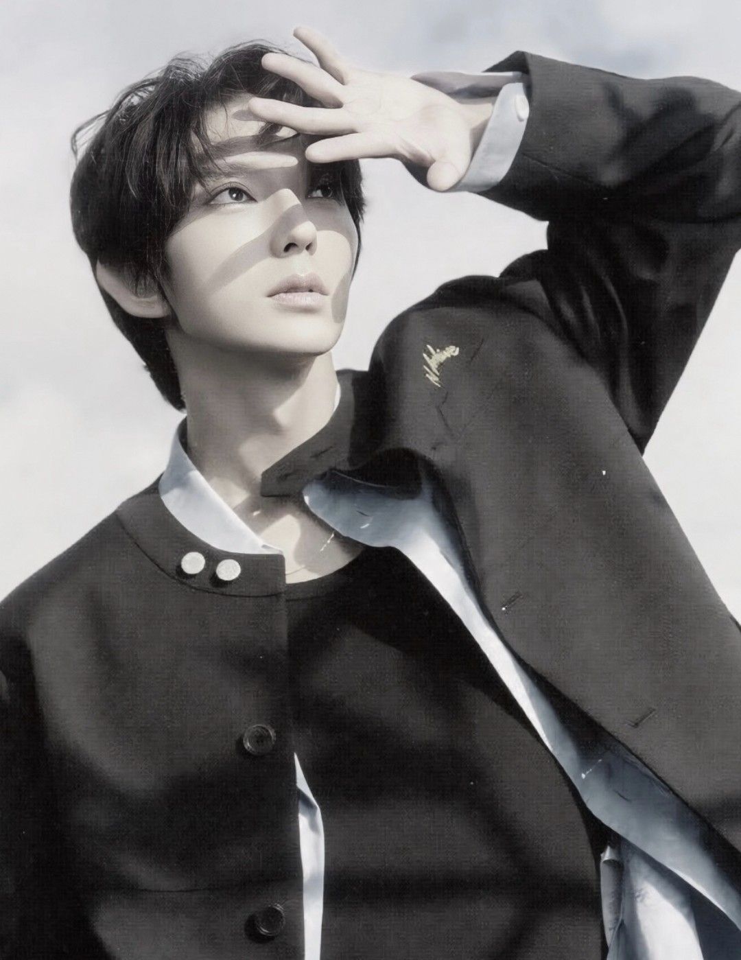 Behind-the-scenes cut of Lee Joongi