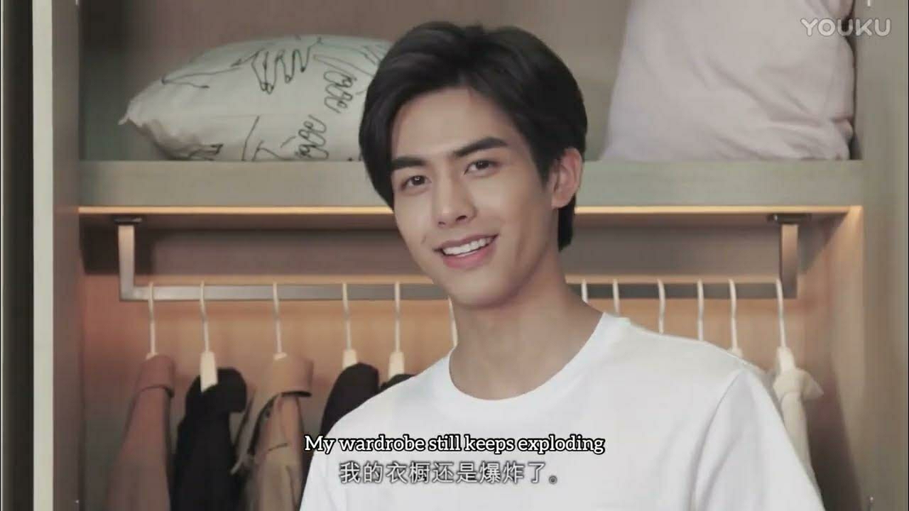 A moment captured by a fan of Song WeiLong