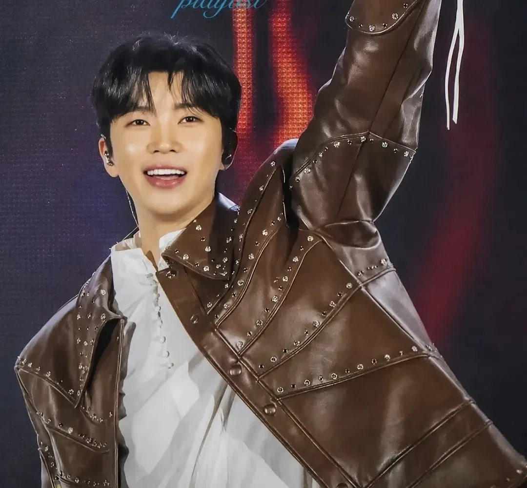 Foto terbaru dari Lim Youngwoong