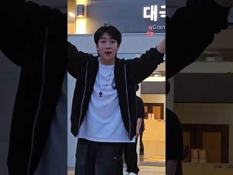 A moment captured by a fan of Choi Sooho