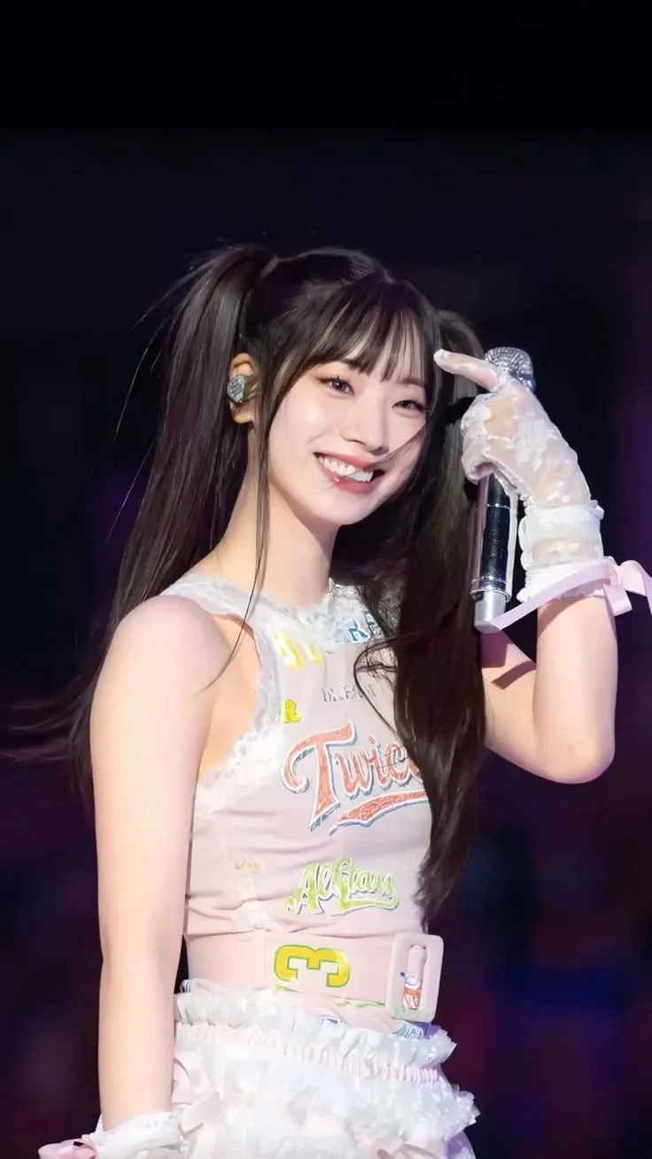 Dahyun background image recommended by Choeaedol Celeb fandom