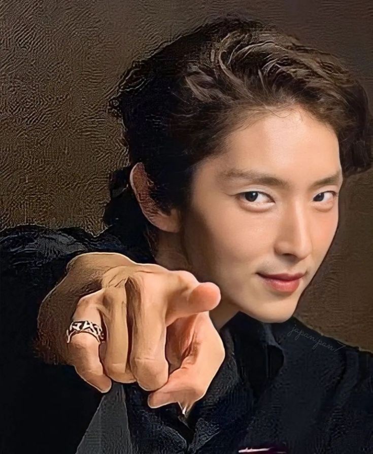 Latest photo of Lee Joongi