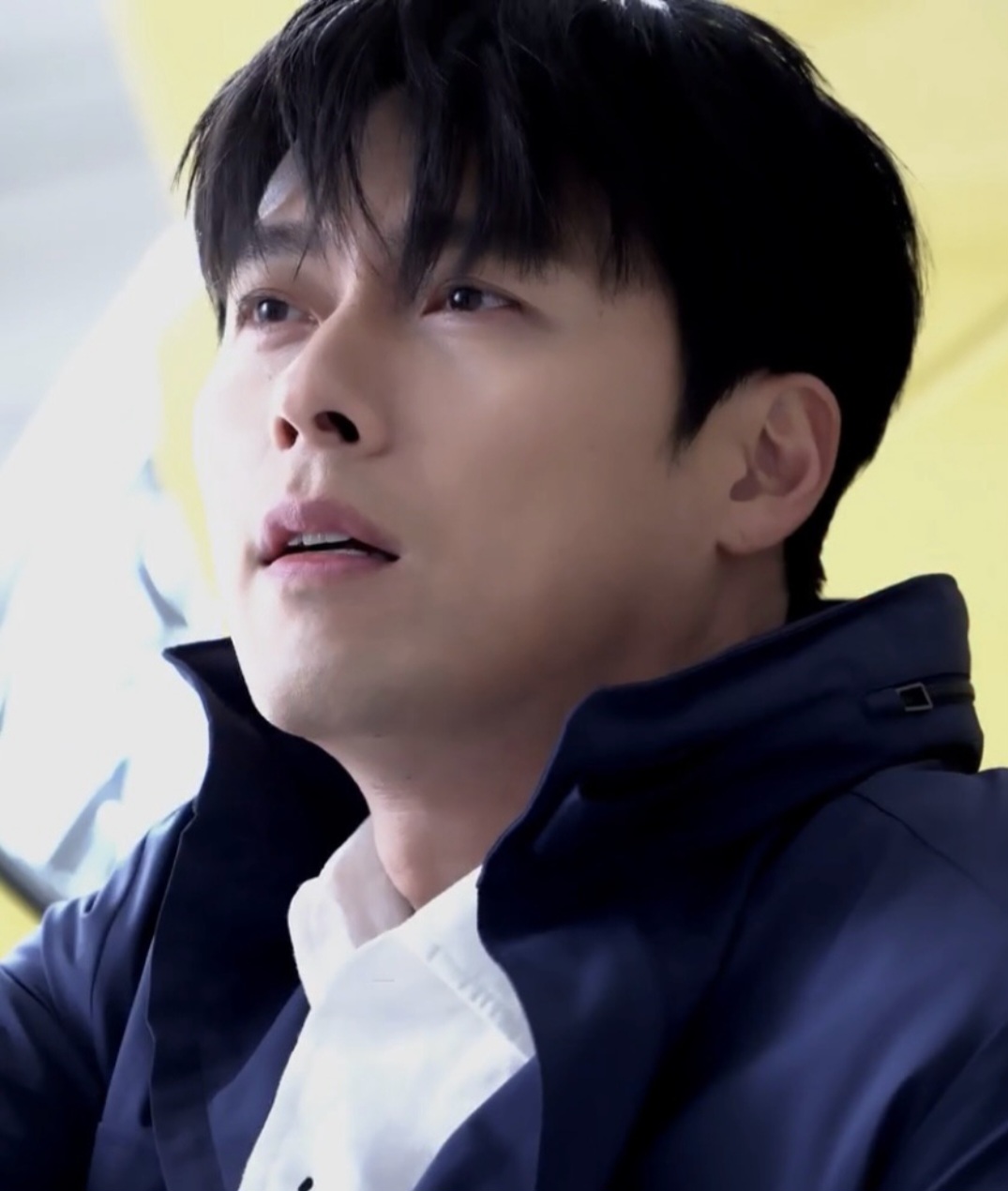 Foto terbaru dari Hyun Bin