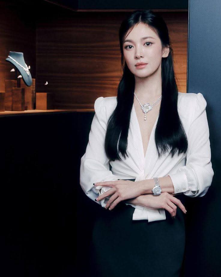 ソン・ヘギョの最近の活動ショット