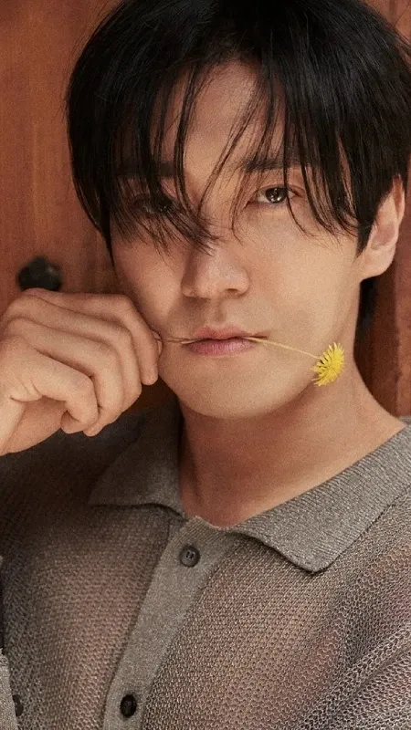 A moment captured by a fan of Choi Siwon