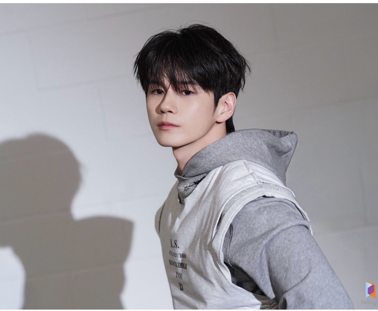 邕聖祐的最新照片