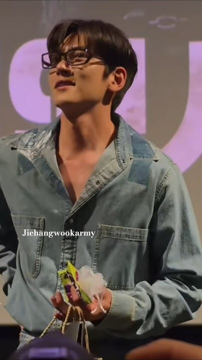 Emotional wallpaper shared by fans for Ji Changwook