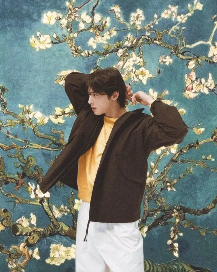 Recent activity shot of Cha Eunwoo