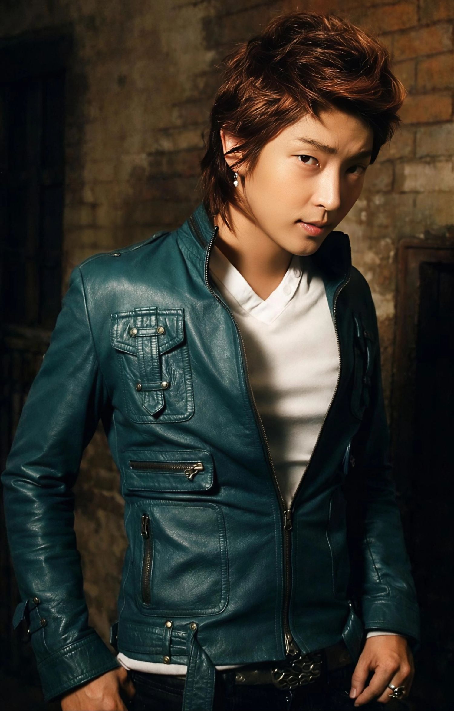 Latest photo of Lee Joongi