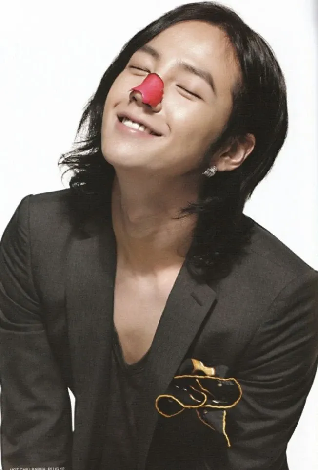 Recent activity shot of Jang Geunsuk