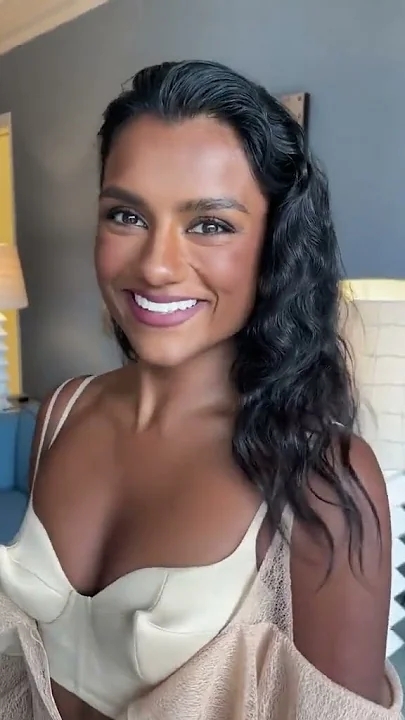 Emotional wallpaper shared by fans for Chae Soobin