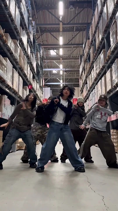 Today's popular wallpaper in Aiki community