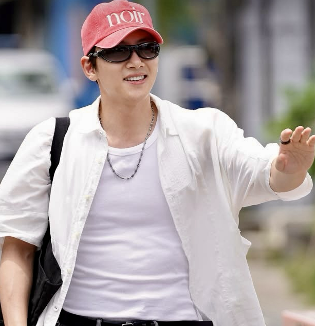 A moment captured by a fan of Ji Changwook