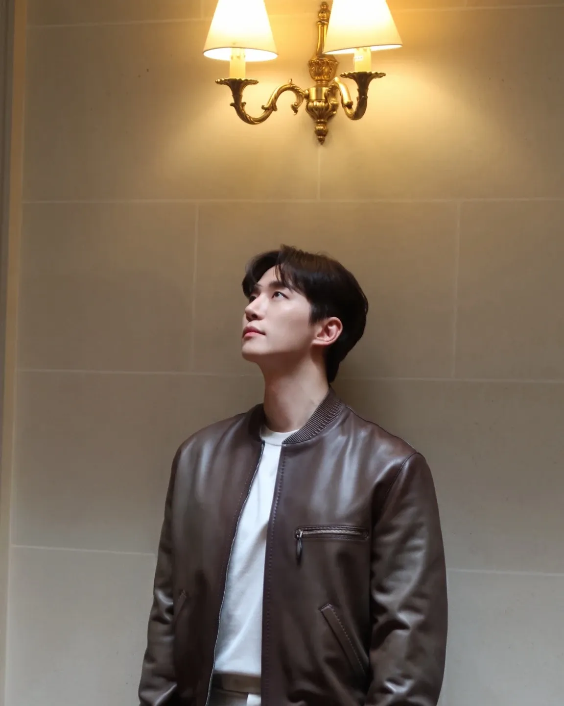 Cuplikan di balik layar dari Lee Junho