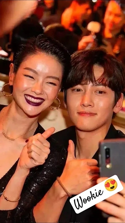 Today's popular wallpaper in Ji Changwook community