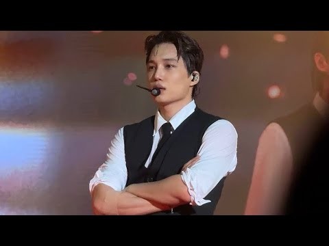 A moment captured by a fan of KAI