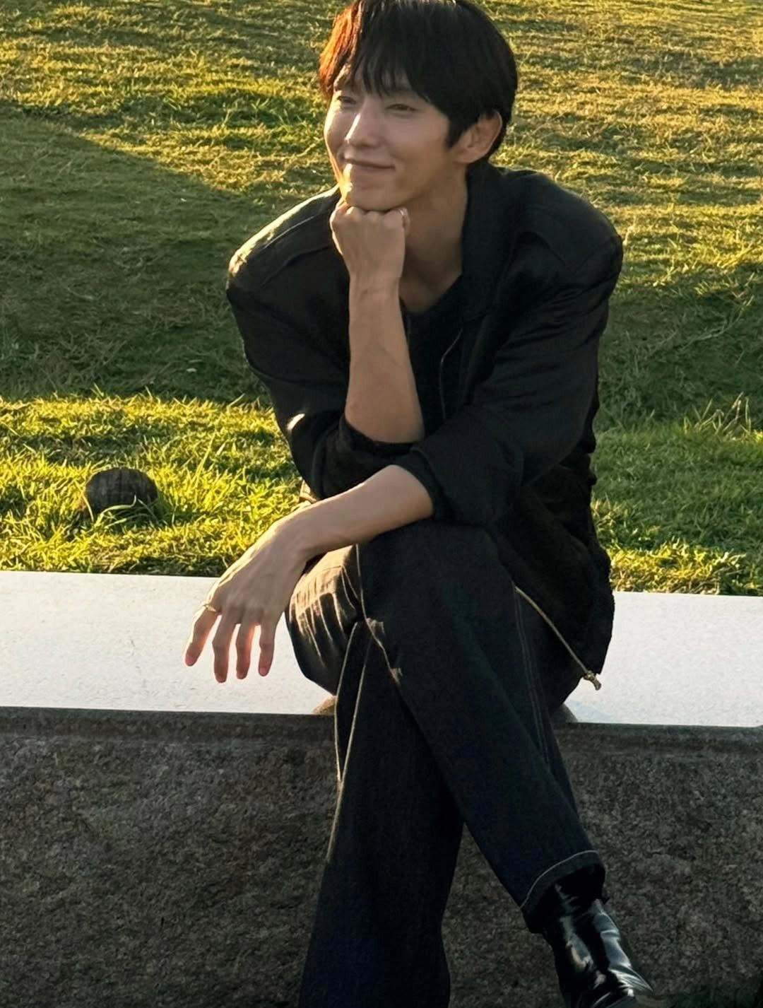 Latest photo of Lee Joongi