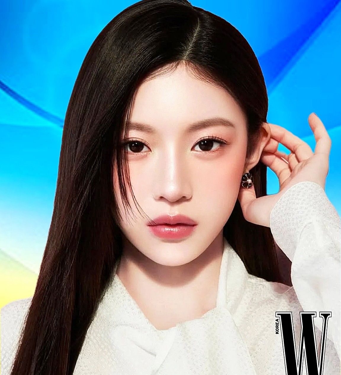 Behind-the-scenes cut of Go Younjung