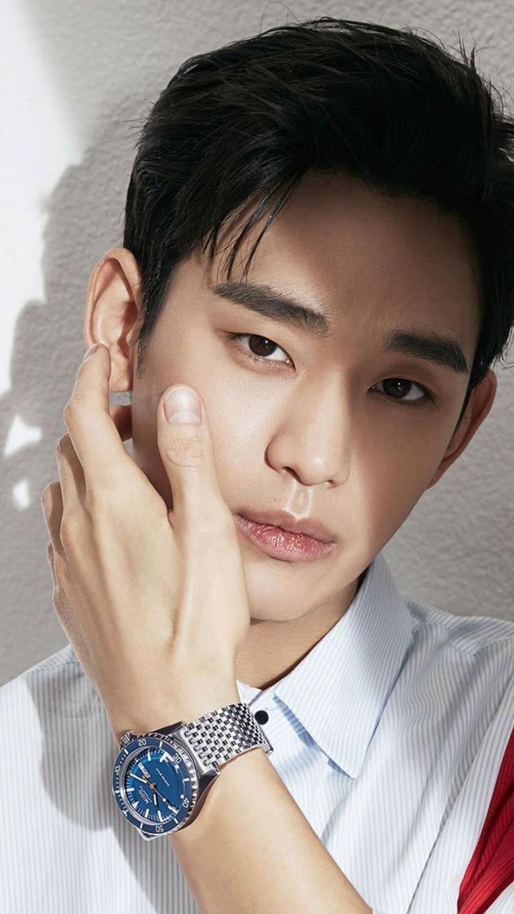 キム・スヒョンのビハインドカット