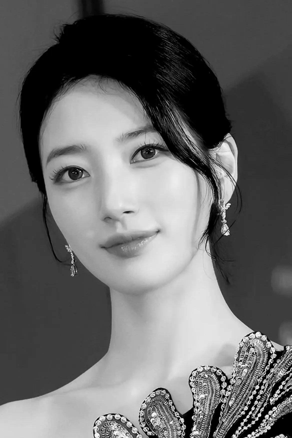 Recent activity shot of Bae Suzy