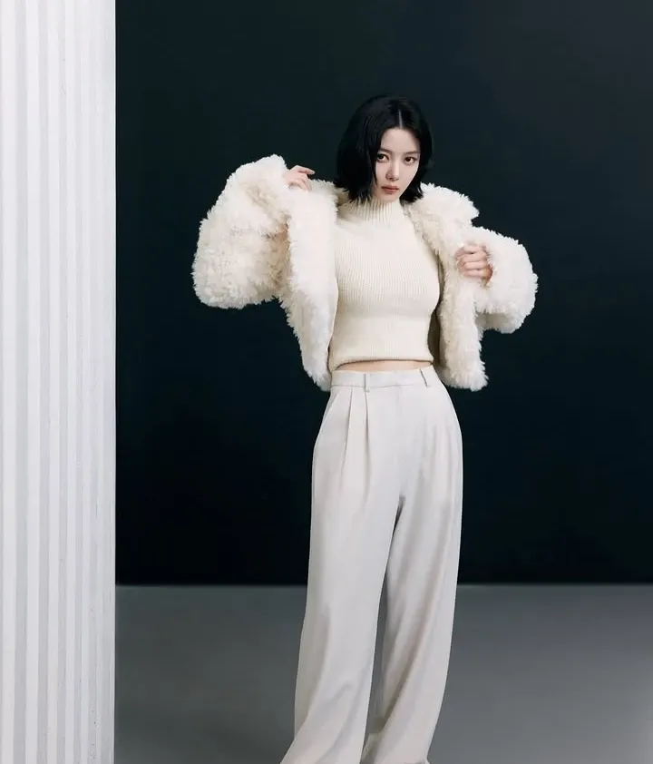 Recent activity shot of Kim Youjung