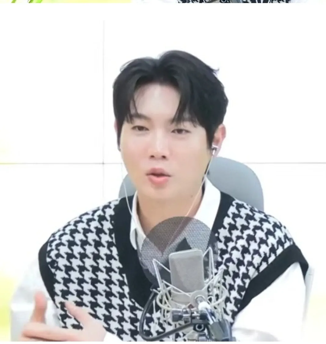 Latest photo of Son Taejin